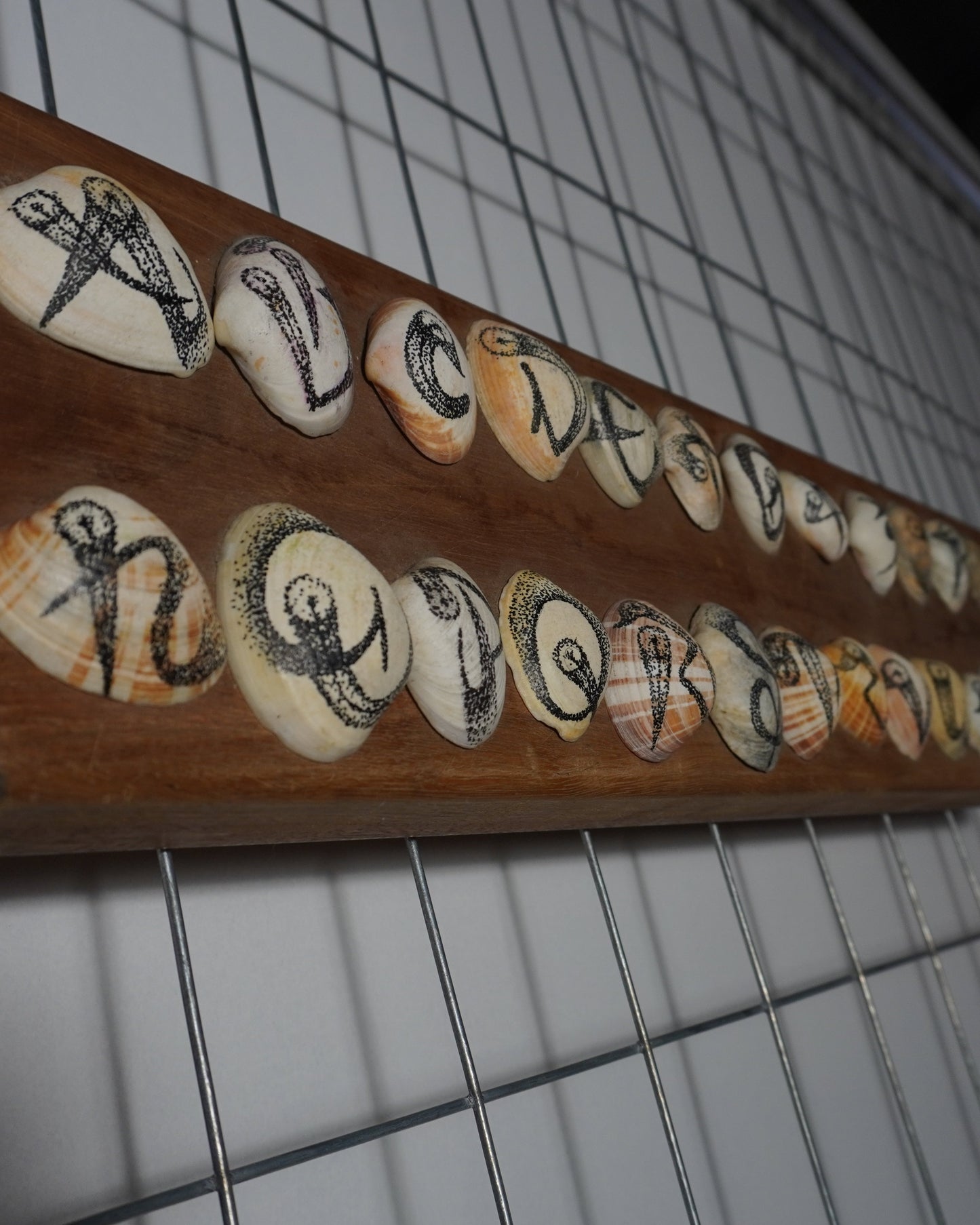 'ellomeno'p' - Original Artwork by Halfcutcollective (2025)